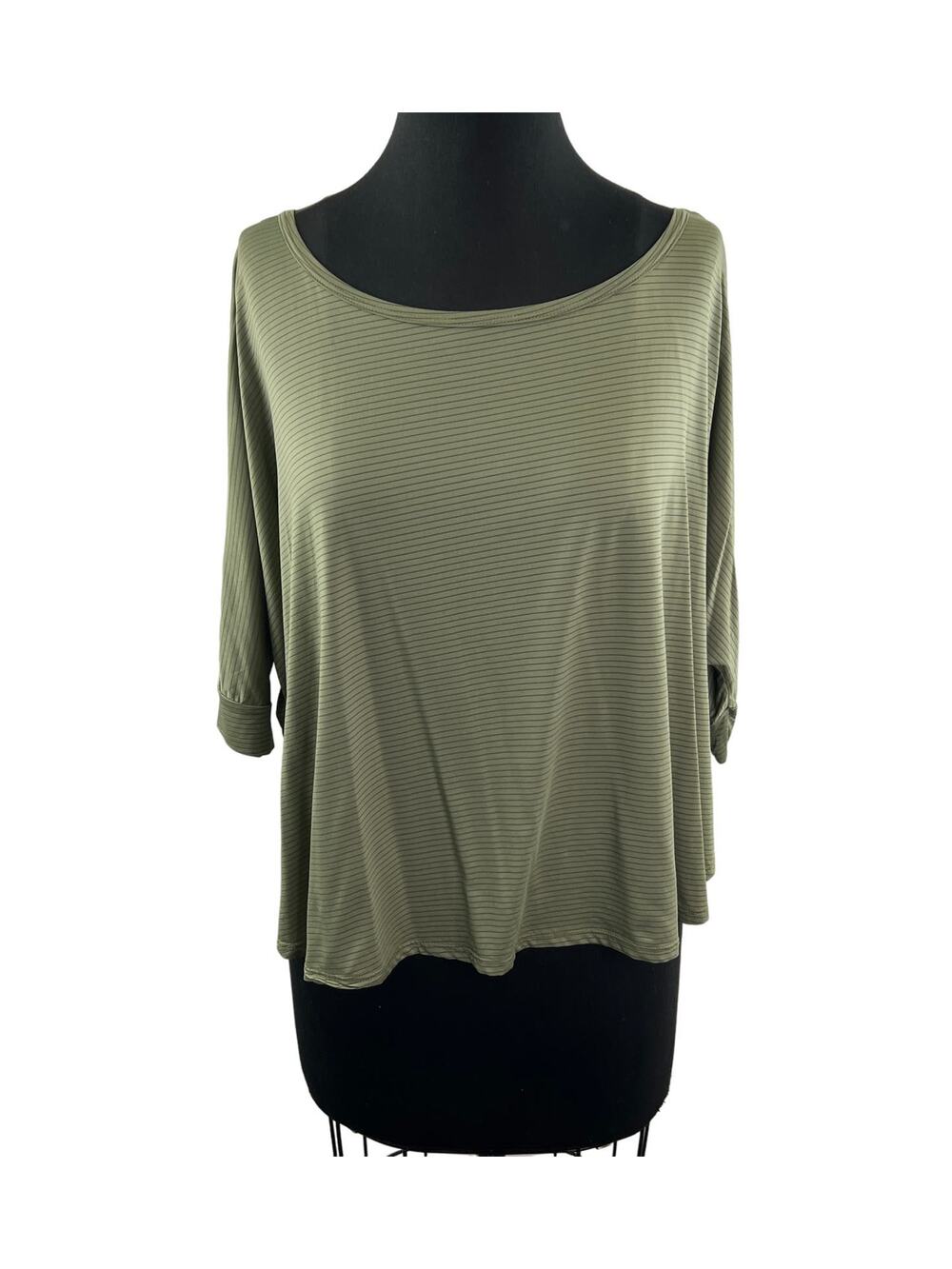 SPLENDID Green Blouse Top Nylon Striped Scoop Neck Classic Fit Size Small S